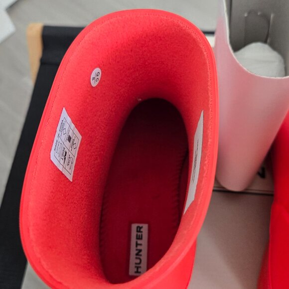 Hunter Original Play Waterproof and Insulated Short Rain Boot in Logo Red